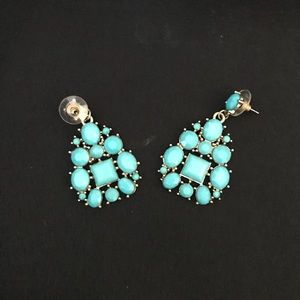 Gorgeous turquoise earrings- great for a night out